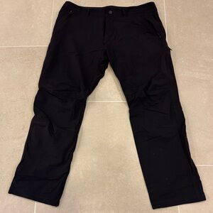 Kuhl Men's Black Soft shell Pants 38x32